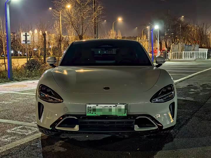 Фото 2 - Xiaomi SU7