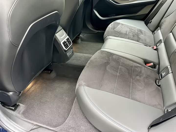 Фото 8 - BMW 2 Series