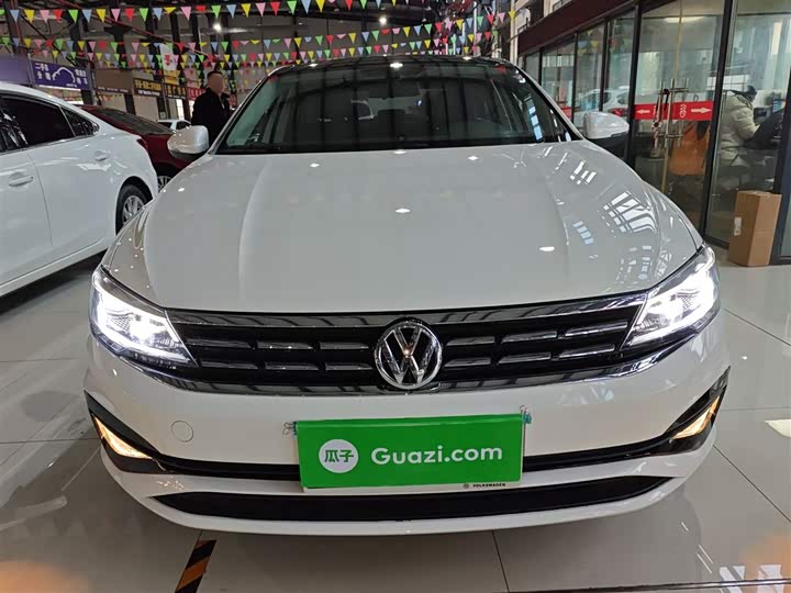 Фото 3 - Volkswagen Lamando L