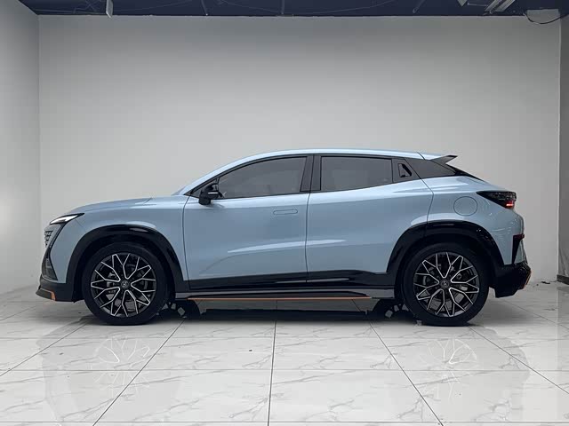 Фото 2 - Changan UNI-T