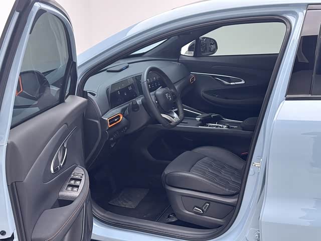 Фото 7 - Changan UNI-T