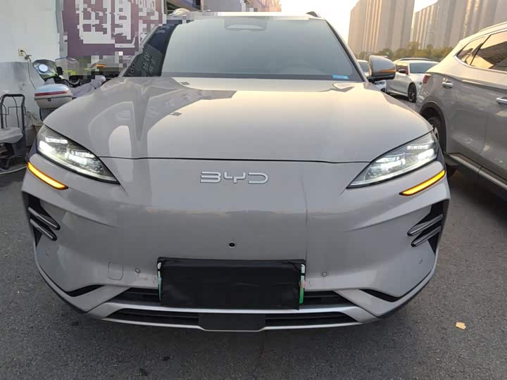 Фото 3 - BYD Song Plus Hybrid/EV