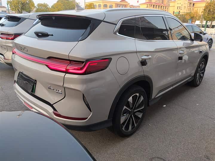 Фото 7 - BYD Song Plus Hybrid/EV