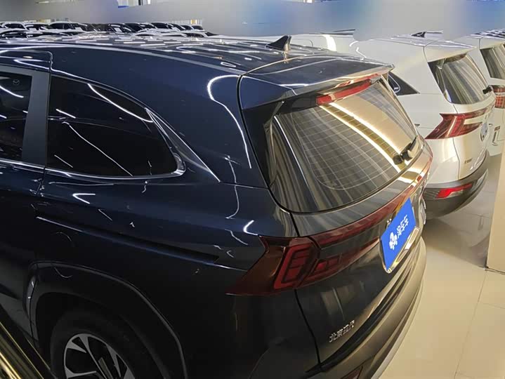 Фото 3 - Hyundai Custo