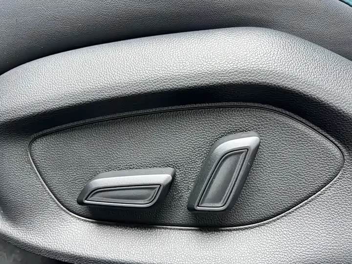 Фото 5 - MG Motor 7