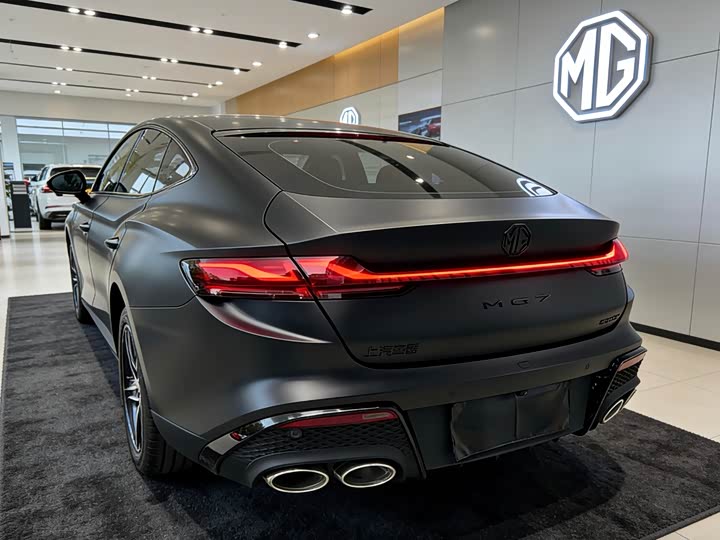 Фото 7 - MG Motor 7