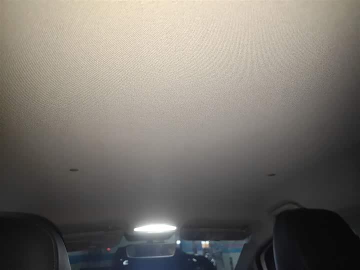 Фото 9 - Geely Geometry E Firefly