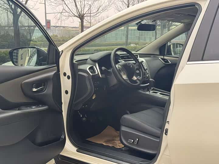 Фото 4 - Nissan Murano