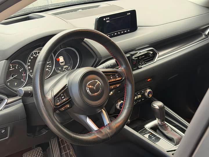 Фото 9 - Mazda CX-5