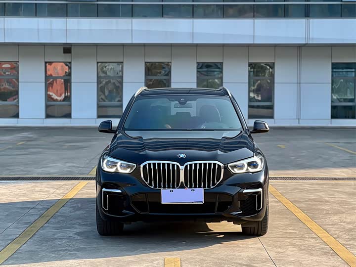 Фото 2 - BMW X5