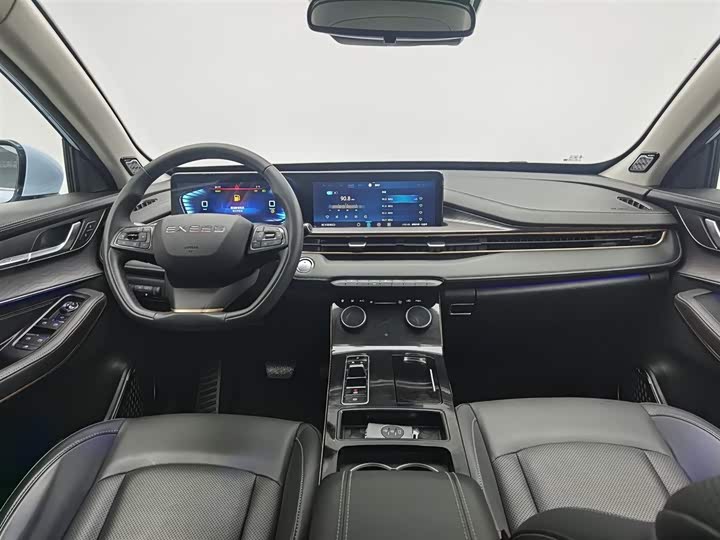 Фото 5 - Exeed LX C-DM Hybrid