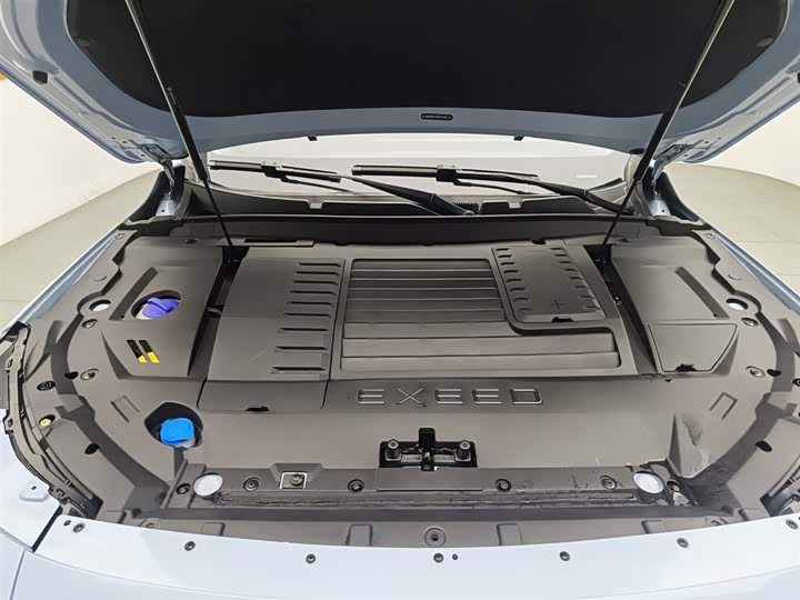 Фото 6 - Exeed LX C-DM Hybrid