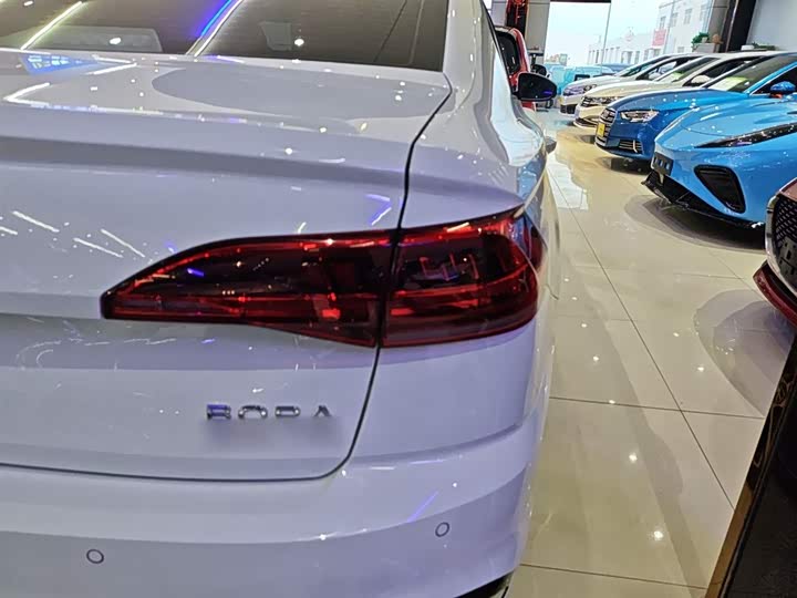 Фото 8 - Volkswagen Bora