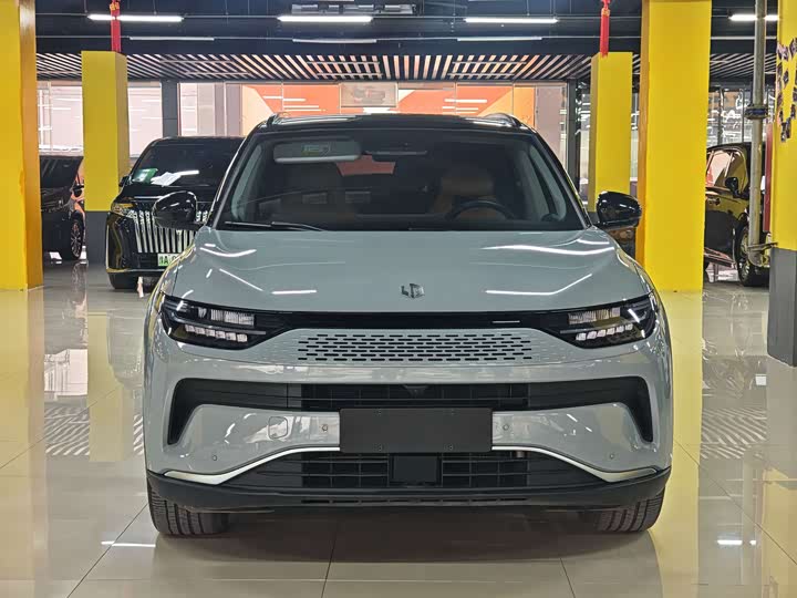 Фото 2 - Leapmotor C11