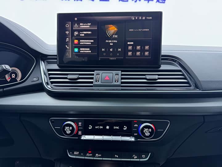 Фото 8 - Audi Q5L