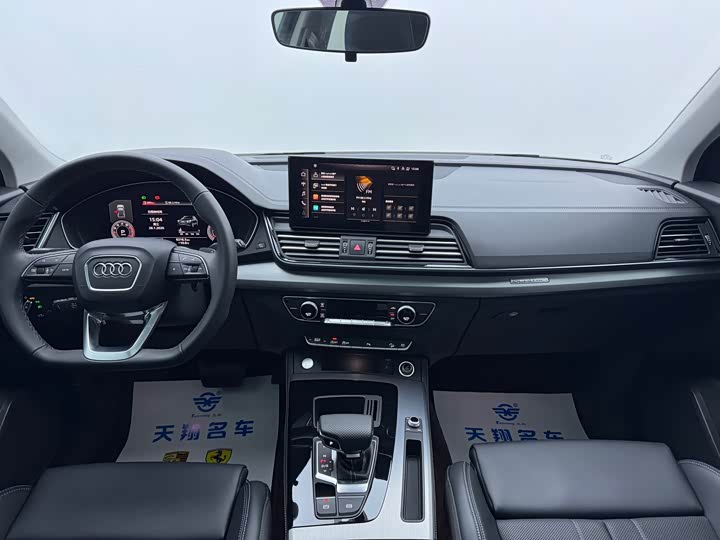 Фото 9 - Audi Q5L