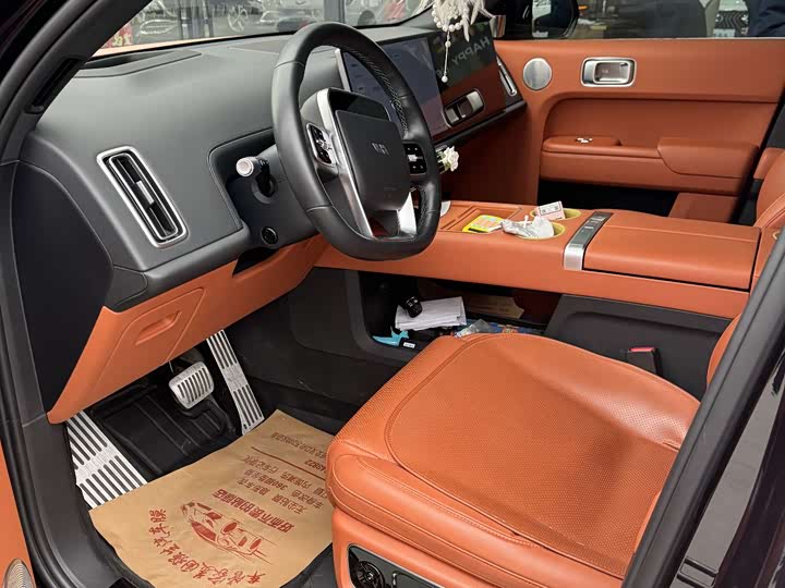 Фото 7 - LiXiang L8