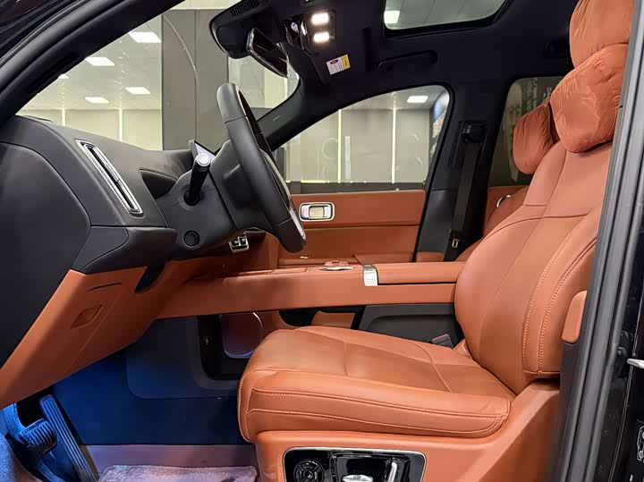 Фото 8 - LiXiang L8