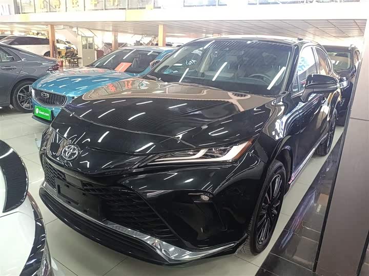 Фото 2 - Toyota Venza