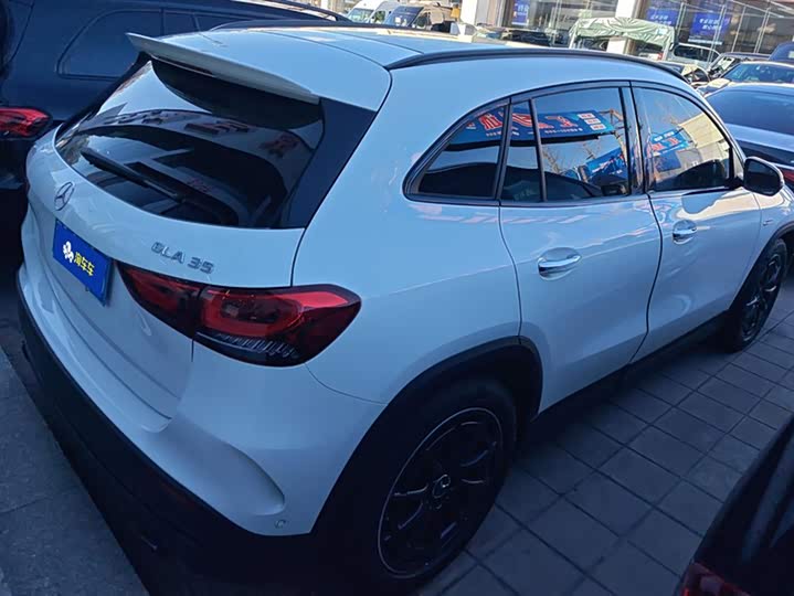 Фото 3 - Mercedes-Benz GLA-Class AMG