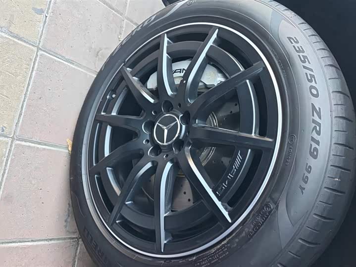 Фото 6 - Mercedes-Benz GLA-Class AMG