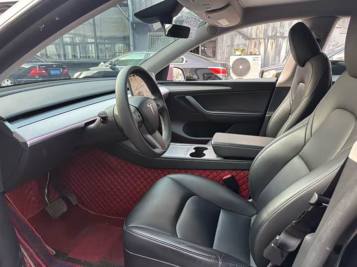 Фото 5 - Tesla Model Y