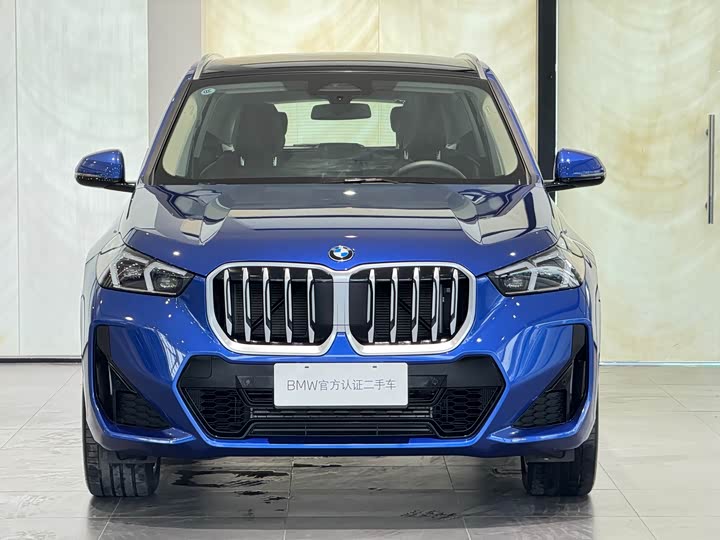 Фото 2 - BMW X1