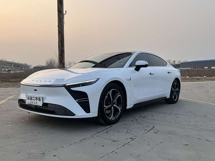 Фото 1 - Exeed Sterra ES