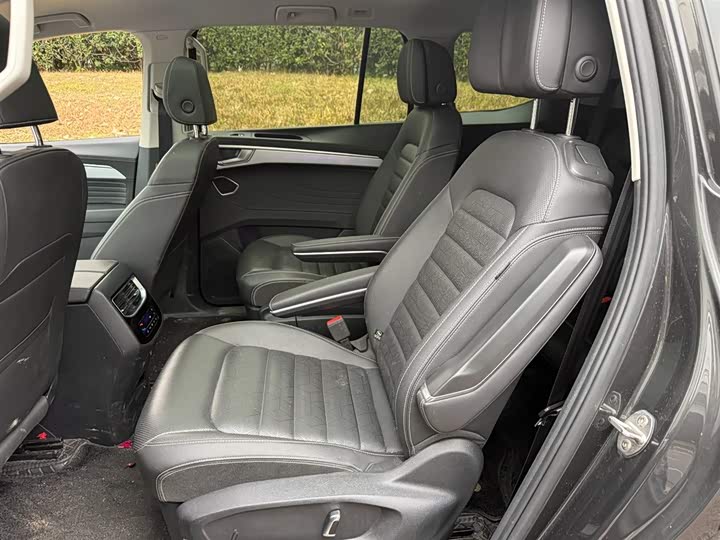 Фото 9 - Volkswagen Talagon