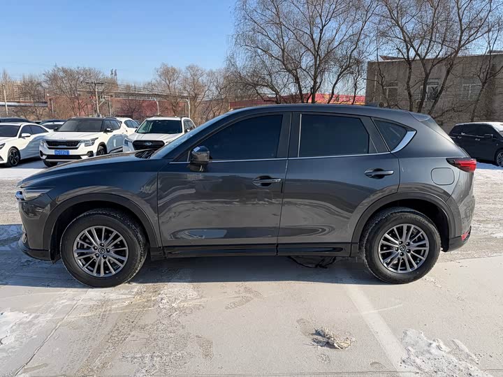 Фото 8 - Mazda CX-5