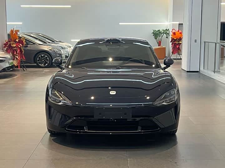 Фото 5 - Xiaomi SU7