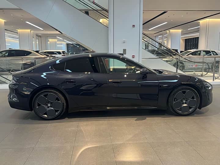 Фото 9 - Xiaomi SU7