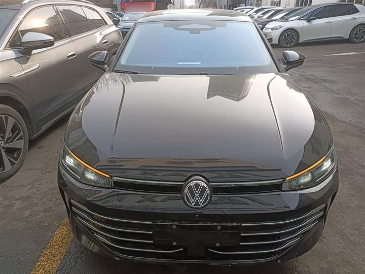 Фото 3 - Volkswagen Passat