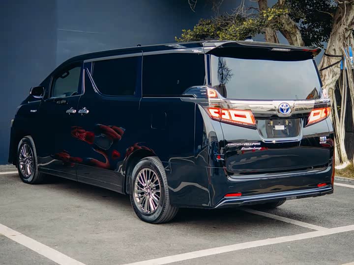 Фото 6 - Toyota Vellfire
