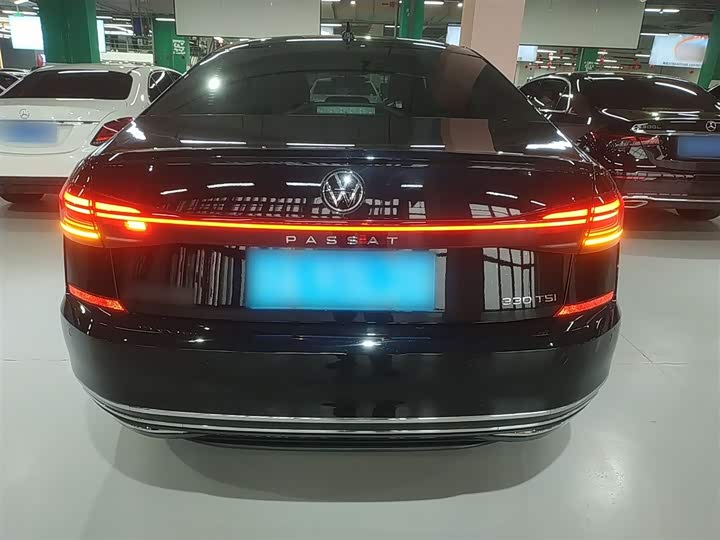 Фото 6 - Volkswagen Passat