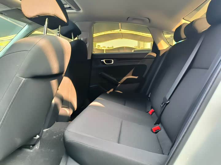 Фото 7 - Honda Civic