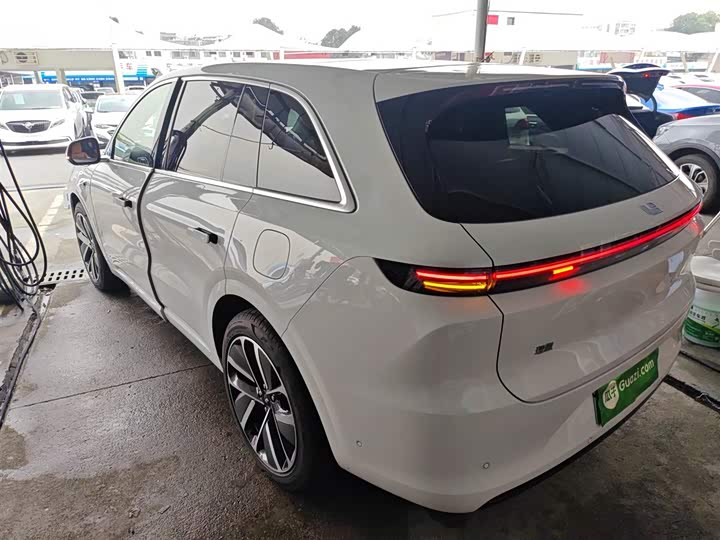 Фото 5 - LiXiang L6