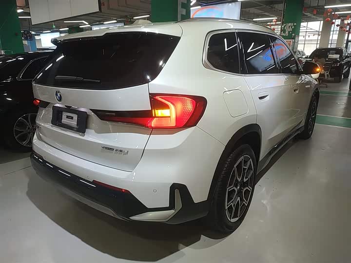 Фото 7 - BMW X1