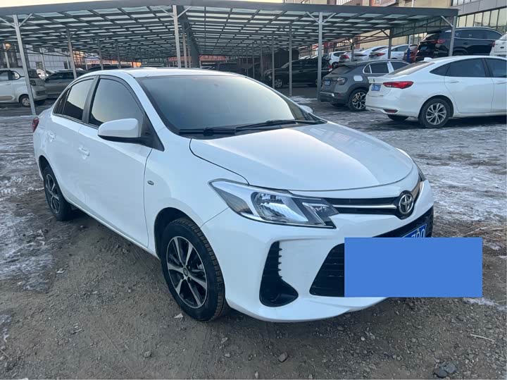 Фото 3 - Toyota Vios