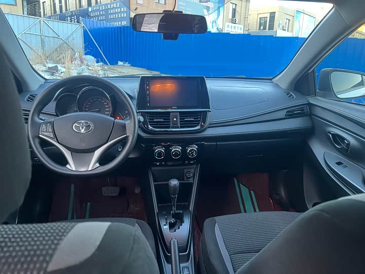 Фото 6 - Toyota Vios