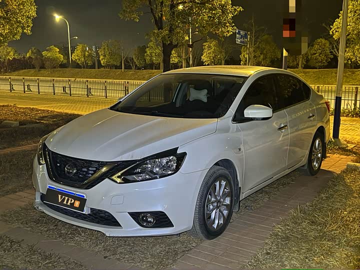 Фото 1 - Nissan Sylphy