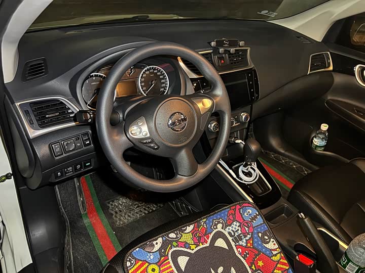 Фото 4 - Nissan Sylphy