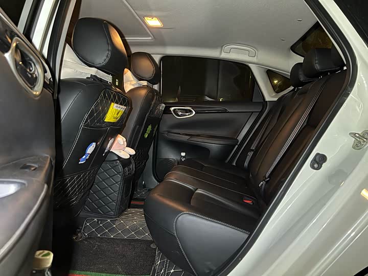 Фото 5 - Nissan Sylphy