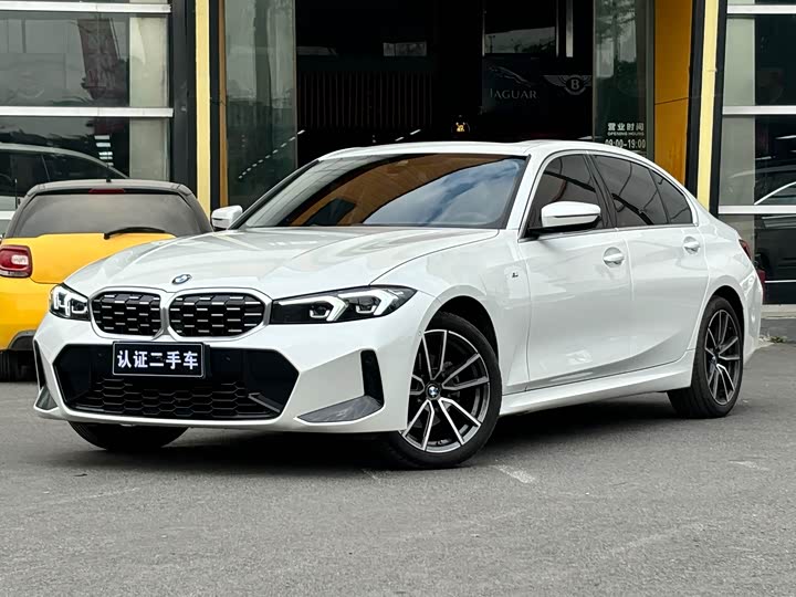 Фото 1 - BMW 3 Series