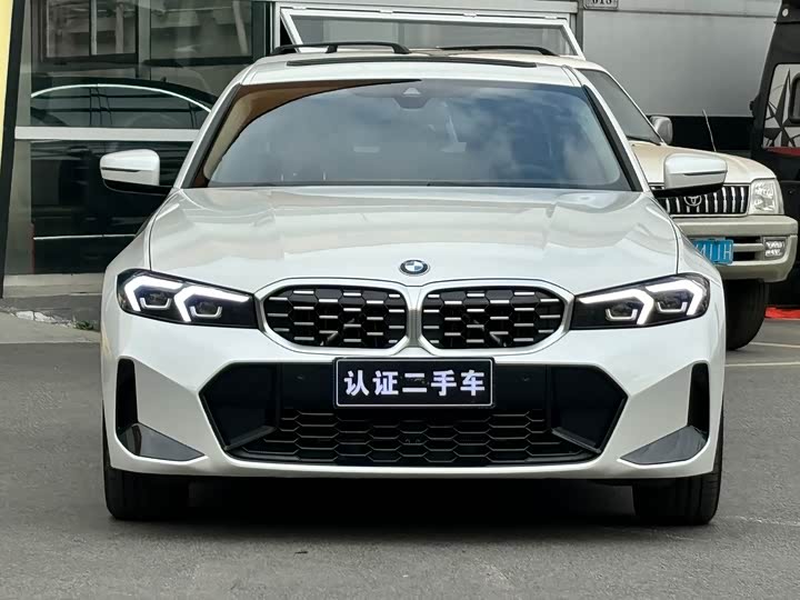 Фото 2 - BMW 3 Series