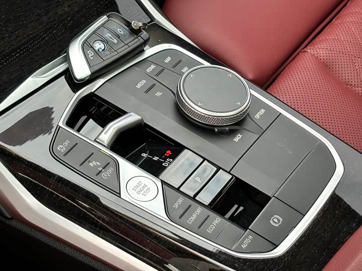 Фото 9 - BMW 3 Series