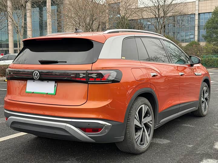 Фото 9 - Volkswagen ID.6 Crozz