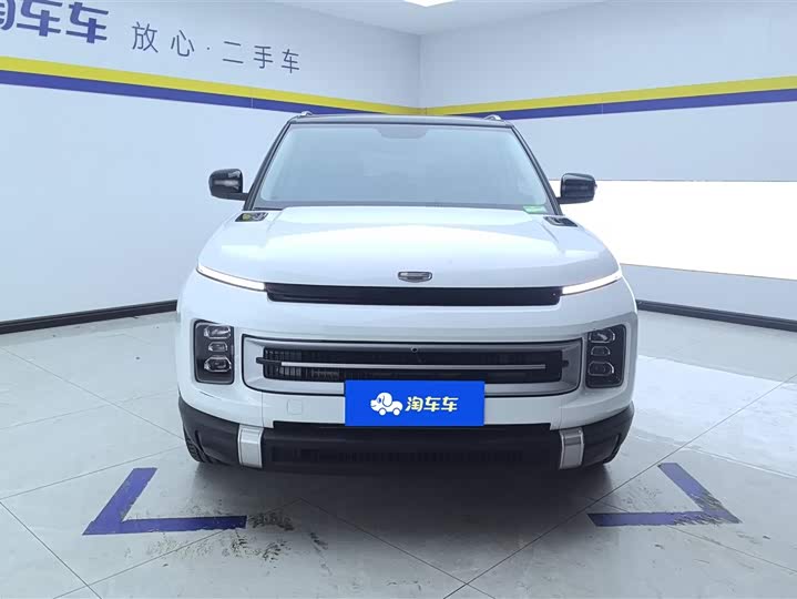 Фото 2 - Geely Icon