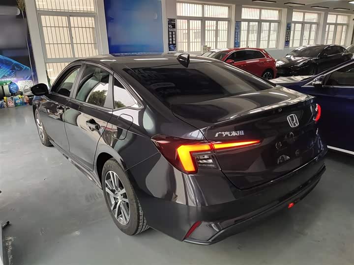 Фото 5 - Honda Integra