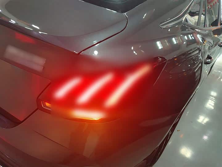 Фото 8 - MG Motor 5